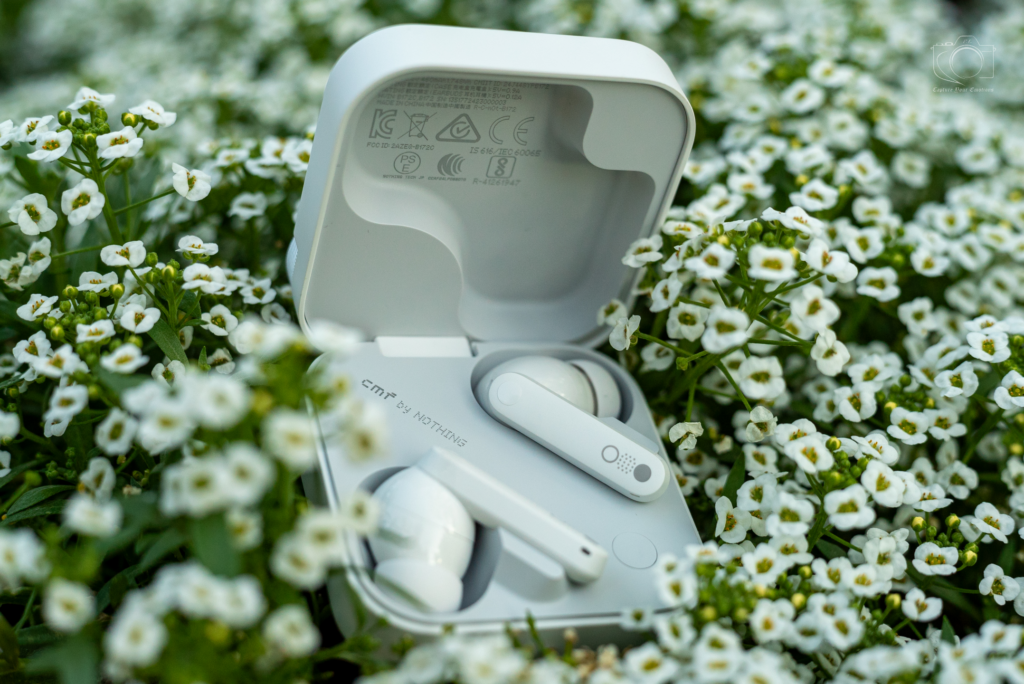 CMF Buds Pro 2 – Słuchawki białym matem grające